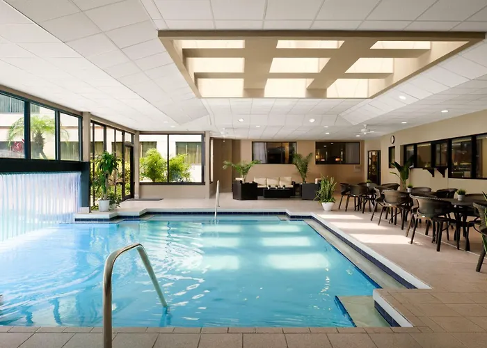 Sheraton Suites Orlando Airport Hotel